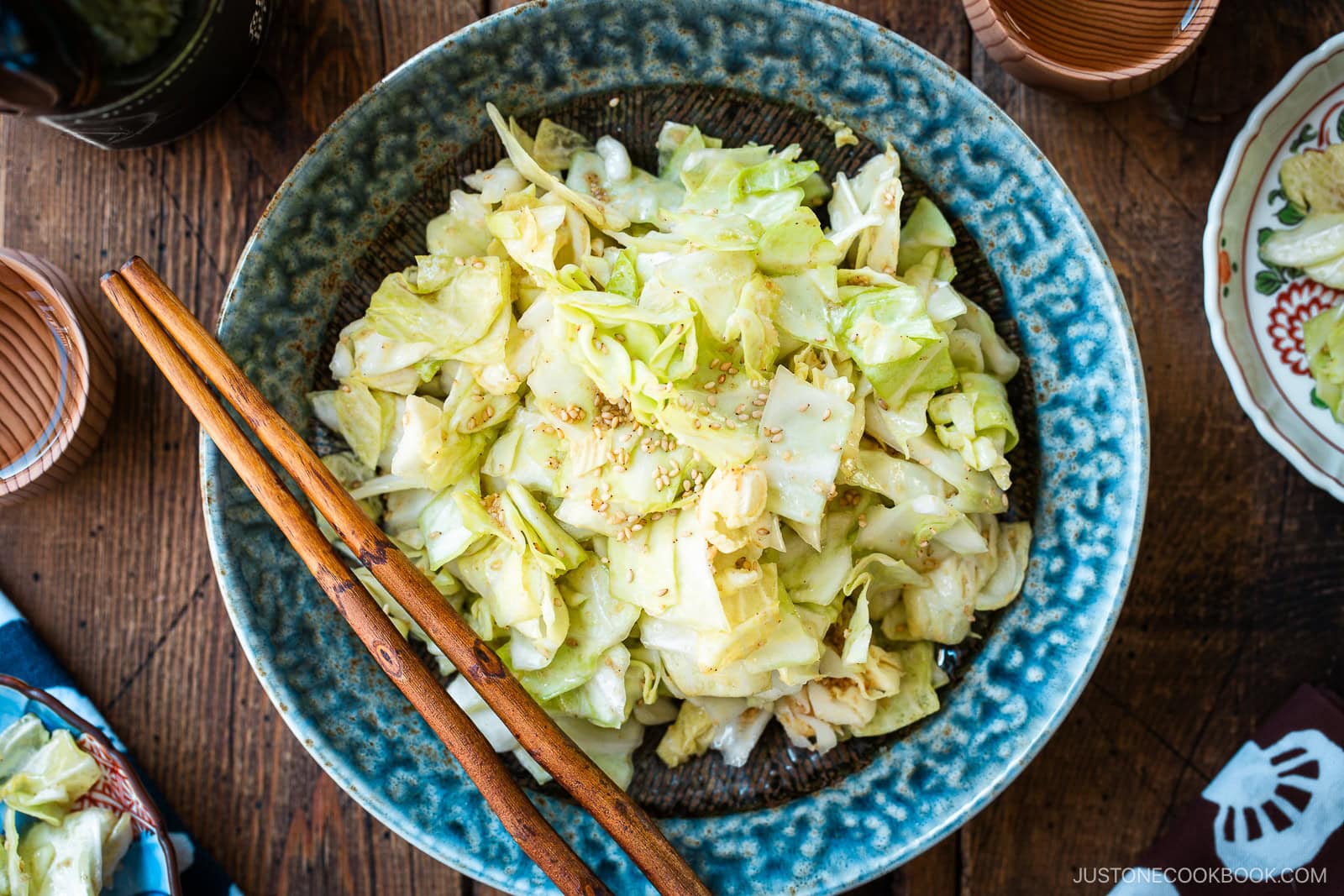 Yamitsuki Cabbage やみつきキャベツ • Just One Cookbook